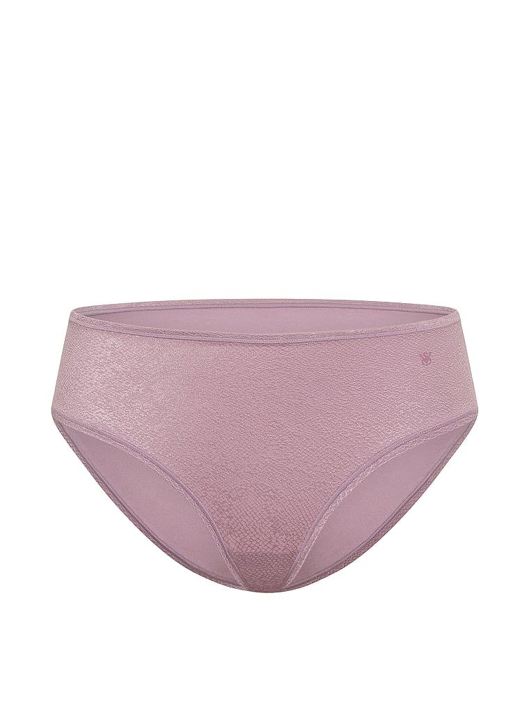 Chiloți de bikini cu talie medie, fără apariție. Produsul este roz și provine din colecția No-Show.