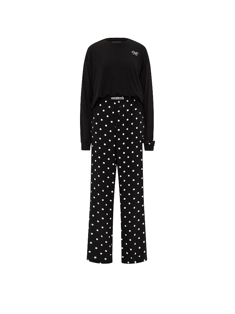 Pijamale lungi din flanel Tee-Jama. Produsul este negru și provine din colecția Victoria's Secret.