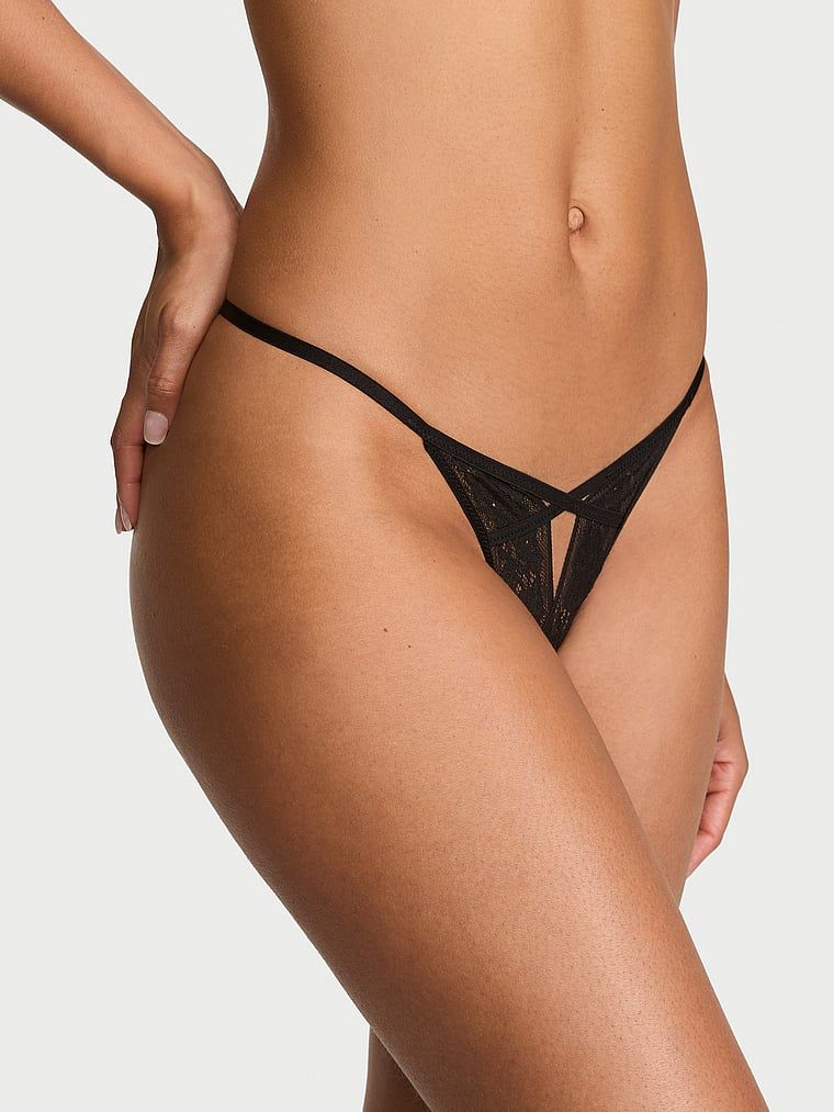 Very Sexy Chiloți V-String cu benzi decupate, din dantelă cu trandafiri