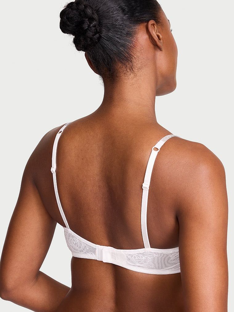 Sutien Gradient Shine Bandeau din dantelă ușor căptușit. Produsul este de culoare albă și provine din colecția Very Sexy.