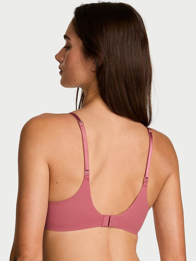 Sutien neted cu push-up. Produsul este roz și provine din colecția Love Cloud.