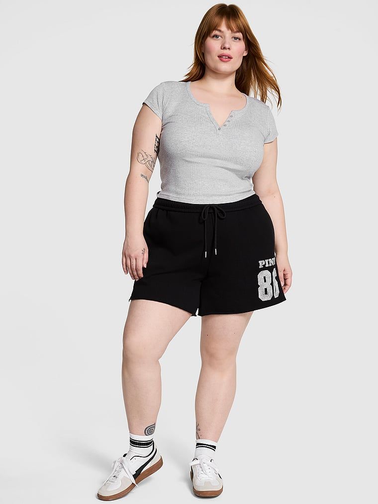 Șort Campus Ivy din material fleece