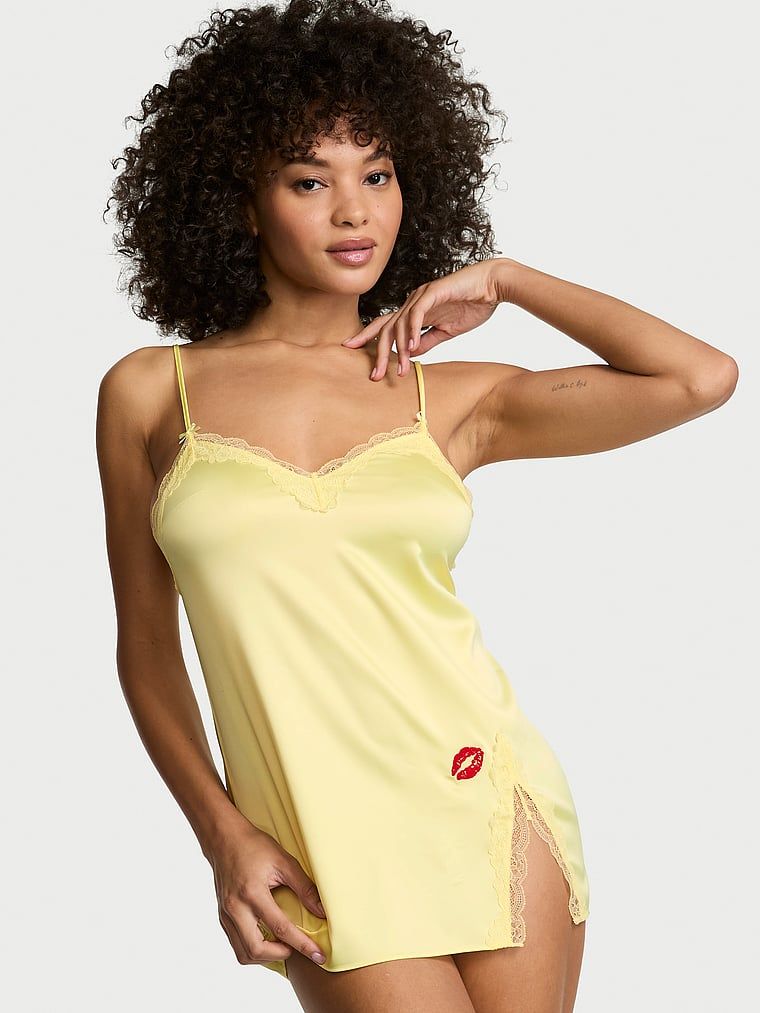 Victoria's Secret Rochie mini tip Slip Tease din satin cu margini din dantelă