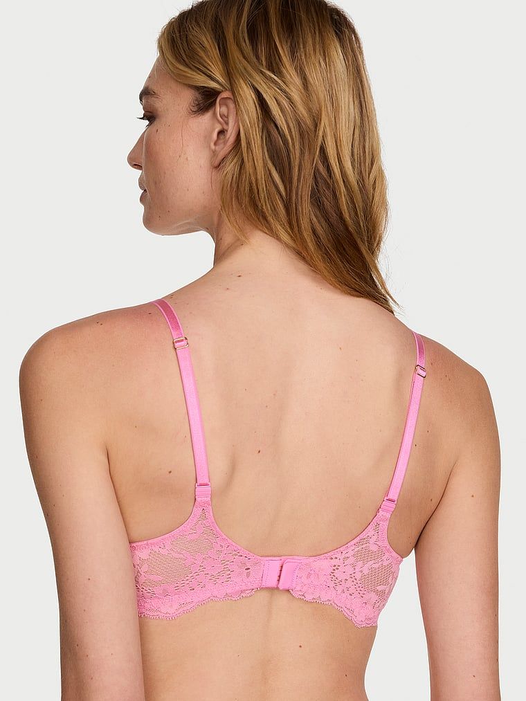Sutien push-up, neted și dantelat. Produsul este roz și provine din colecția Dream Angels.
