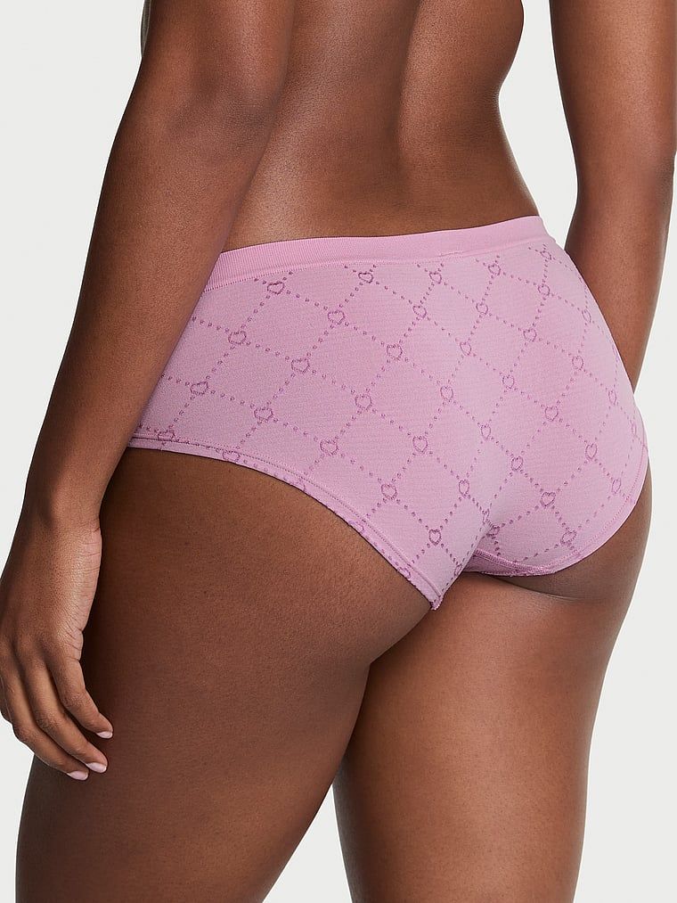 Chiloți hiphugger cu inimioare cu cusături. Produsul este modelat și provine din colecția Seamless (Seamless Collection).
