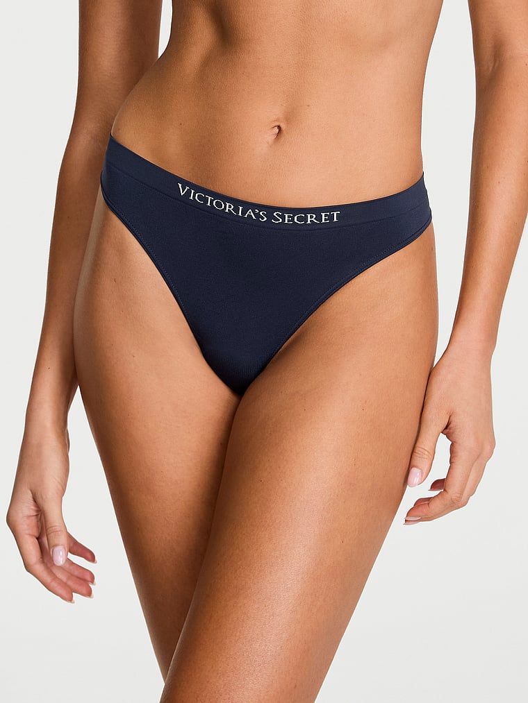 Tanga fără cusură. Produsul este albastru și provine din colecția Seamless (Seamless Collection).