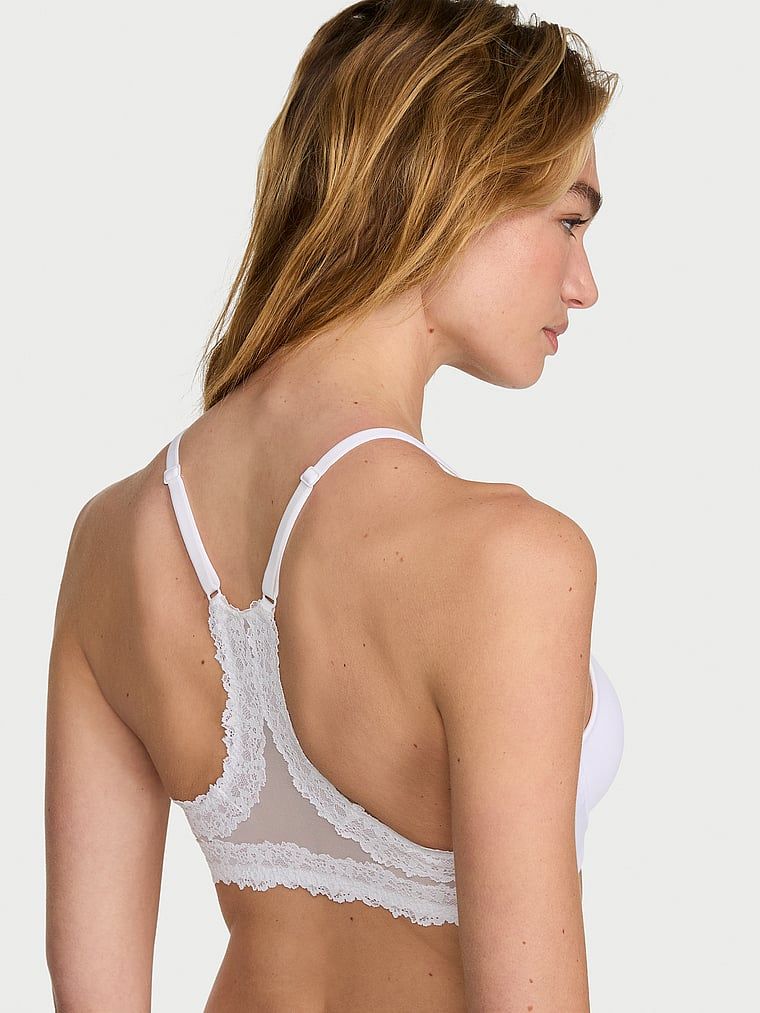 Suten cusut ușor, fixat în față cu dantelă pe spate, Racerback Demi. Produsul este alb și provine din colecția Body by Victoria.