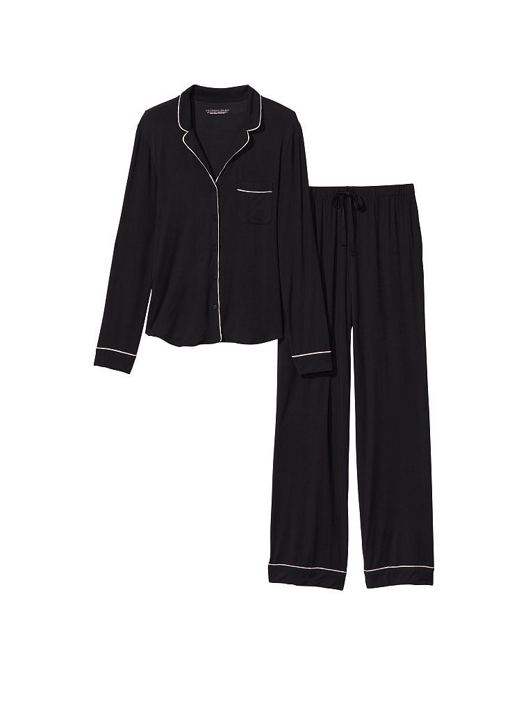Pijamale modale cu mânecă lungă. Produsul este negru și provine din colecția Victoria's Secret.