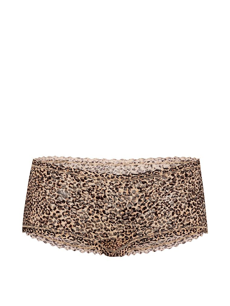 Pantaloni scurți din dantelă, pantaloni scurți cu talie joasă Boyshort. Produsul are o culoare cu model și provine din colecția Lacie.