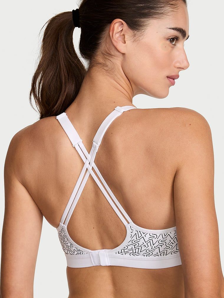 VSX Angel Elevate sutien sport. Produsul este modelat și provine din colecția VSX.