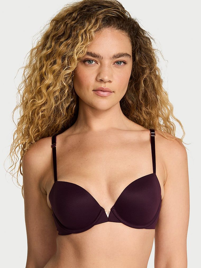 Sutien Smooth Demi ușor căptușit. Produsul este de culoare violet și provine din colecția Love Cloud.