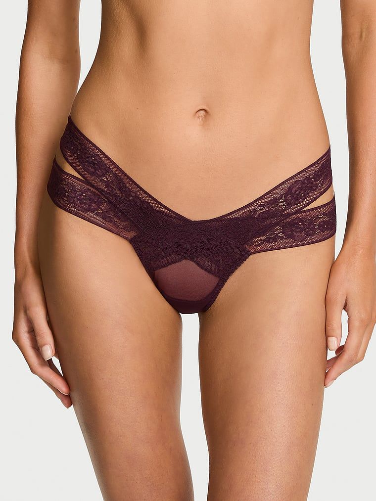 Very Sexy Chiloți Tanga cu benzi decupate, din dantelă cu trandafiri