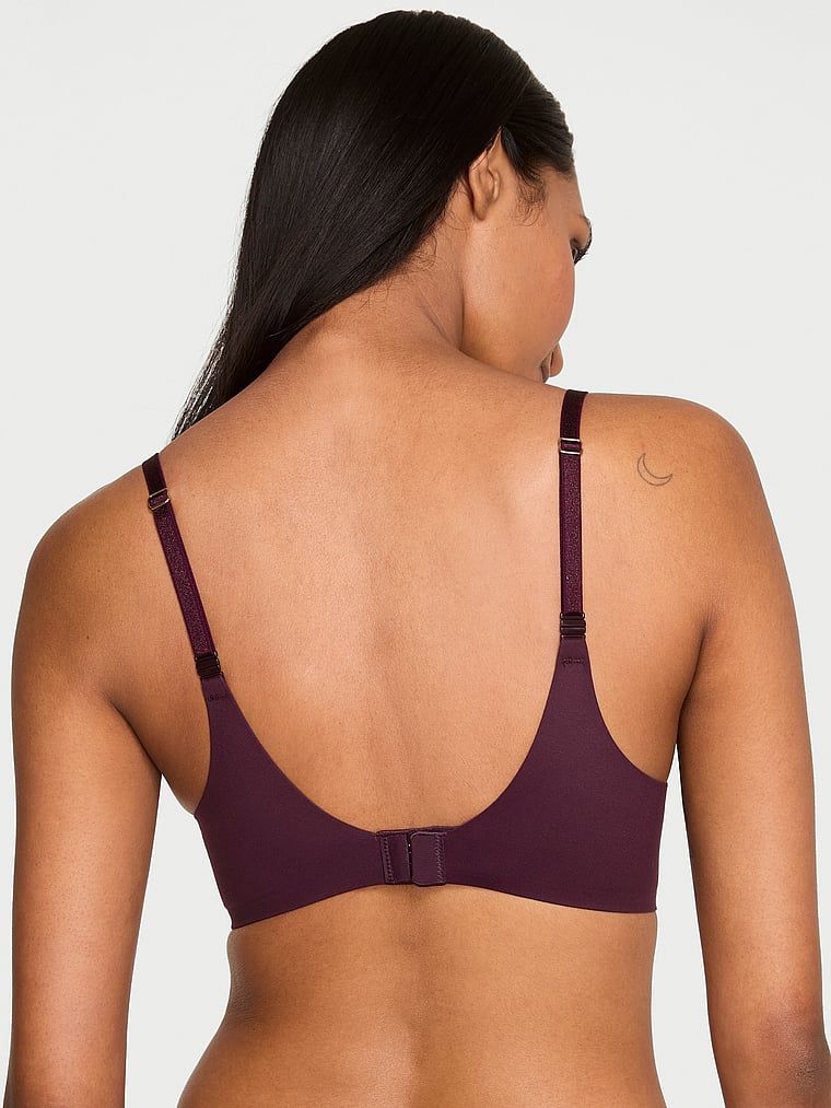 Sutien push-up fără sârmă. Produsul este de culoare violet și provine din colecția Love Cloud.