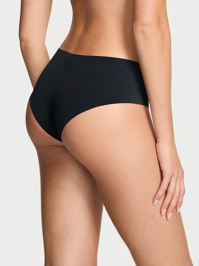 Chiloți fără cusături No-Show Cheeky. Produsul este de culoare albastră și provine din colecția No-Show.
