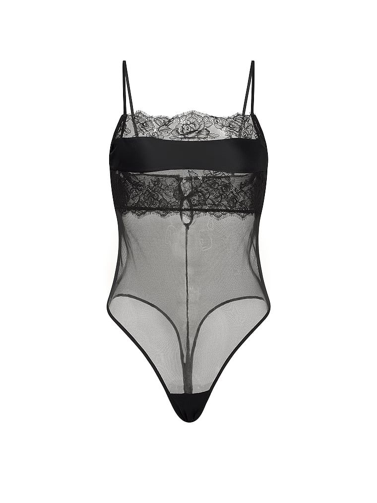 Combinezon din plasă și dantelă Rose Lace & Mesh. Produsul este negru și provine din colecția Very Sexy.