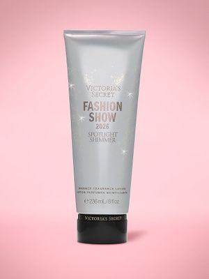 Spotlight Shimmer Loțiune parfumată 236ml
