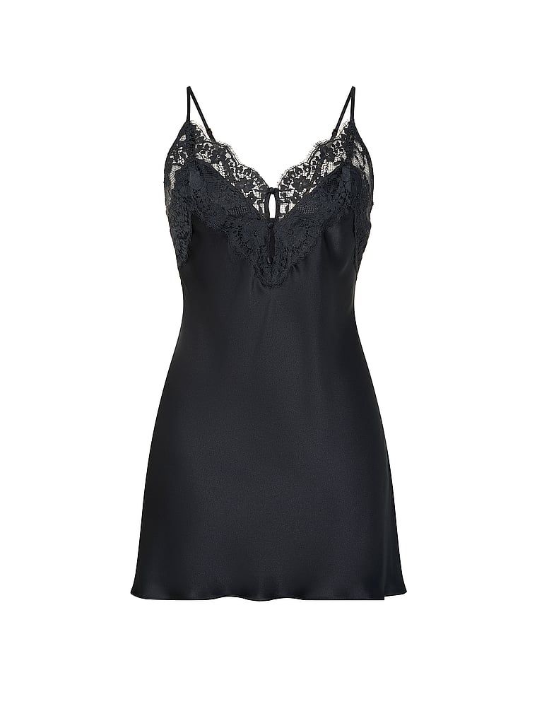 Cămașă de noapte din satin cu dantelă. Produsul este negru și provine din colecția Dream Angels.