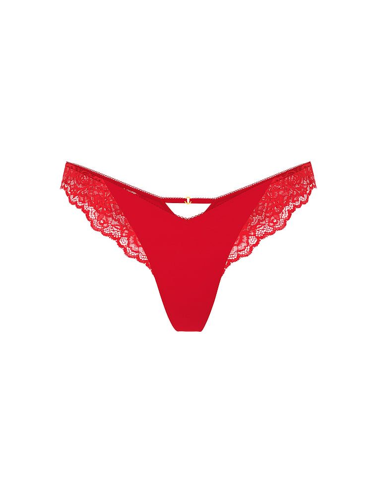 Tanga cu dantelă și picioare înalte Lace-Trim High-Leg. Produsul este de culoare roșie și provine din colecția Very Sexy.