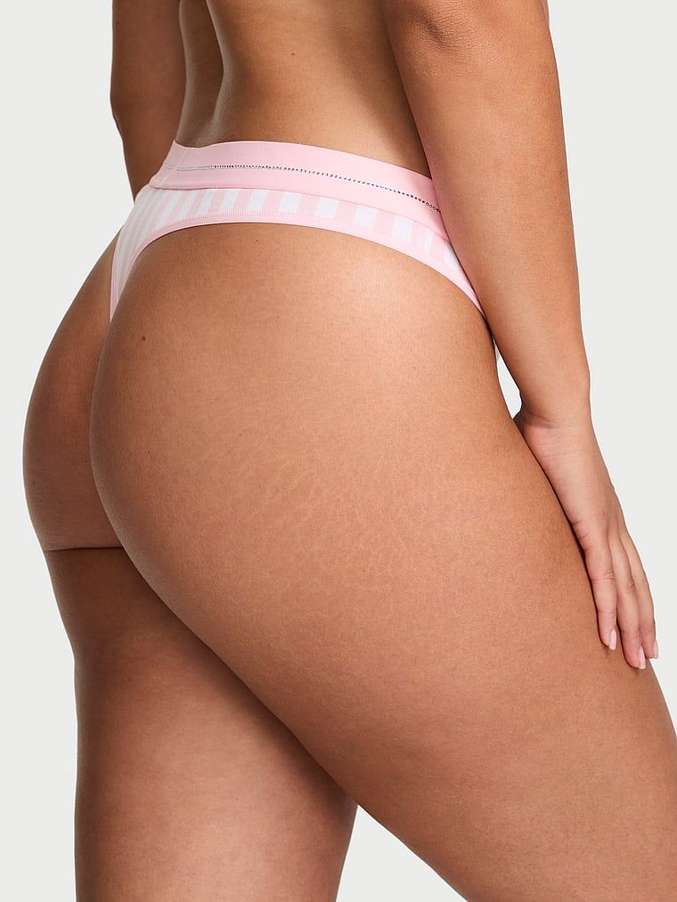 Tanga de bumbac Shine Logo. Produsul are o culoare cu model și provine din colecția Bumbac.