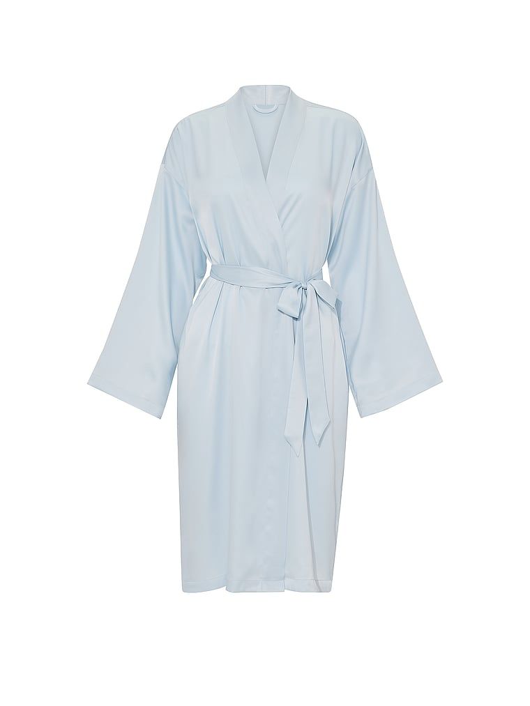Halatul de baie Midi din satin. Produsul este albastru și provine din colecția Victoria's Secret.
