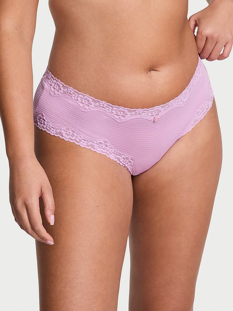 Chiloți de bumbac cu dungi cu dantelă pe margini Cheeky. Produsul este de culoare violet și provine din colecția Lace Trim.