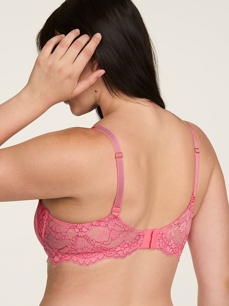 Wicked Lace Balconette fără sutien balconette cu căptușeală. Produsul are o culoare multicoloră și provine din colecția Dream Angels.