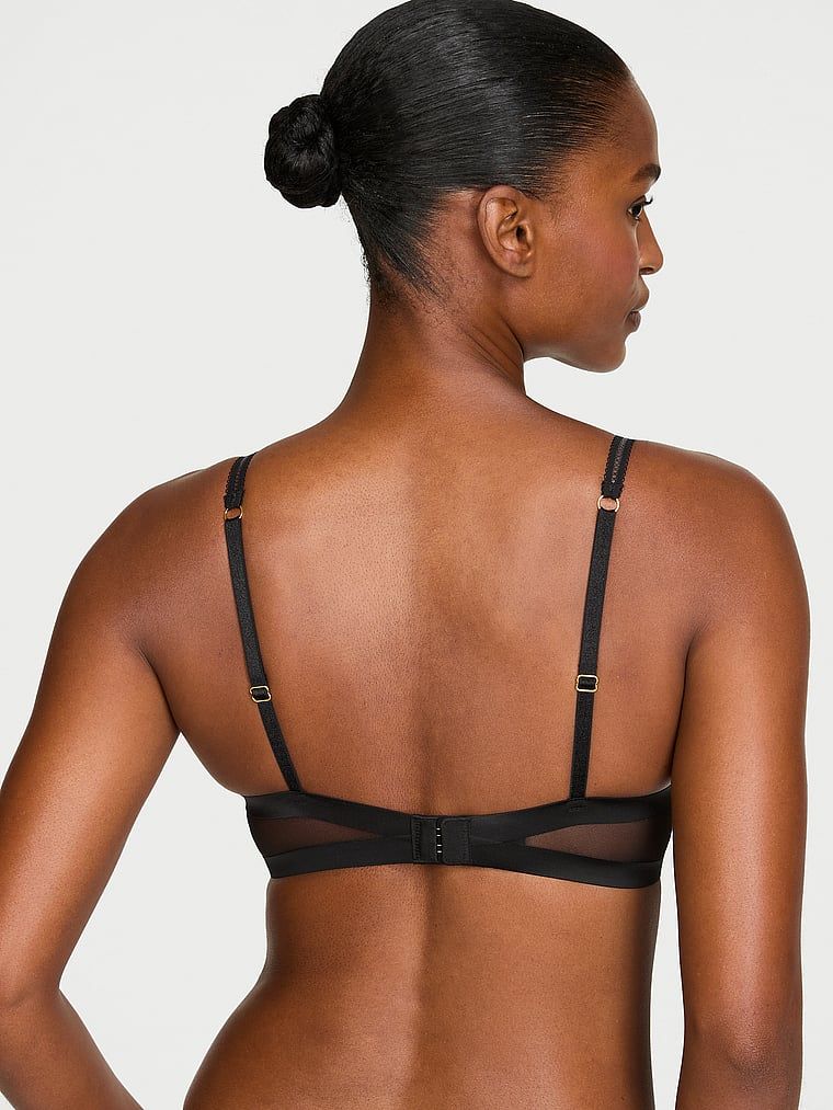 Sutiene măritor push-up de la 2 mărimi Bombshell Viper. Produsul are o culoare cu model și provine din colecția Very Sexy.