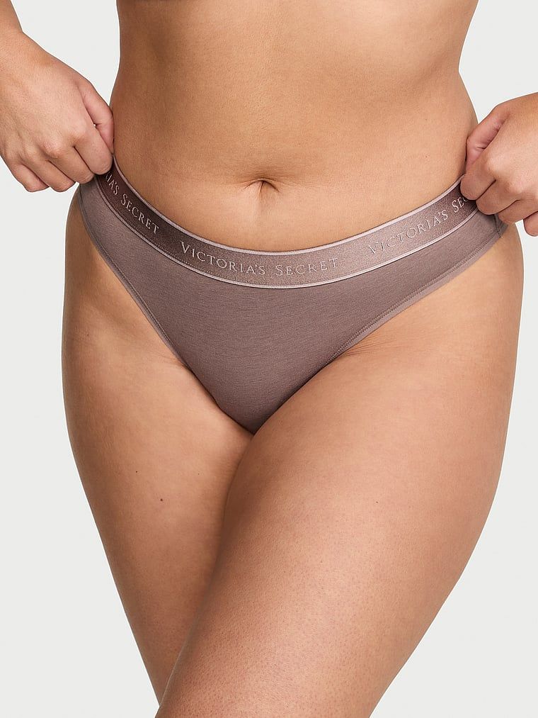 Tanga de bumbac cu logo la talie. Produsul este de culoare maro și provine din colecția Bumbac.