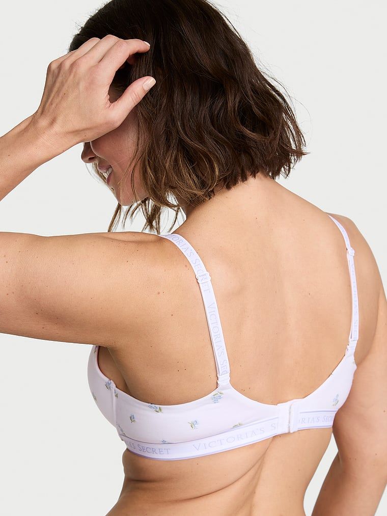 Sutien de bumbac push-up cu broderie Perfect Shape. Produsul este modelat și provine din colecția de tricouri.