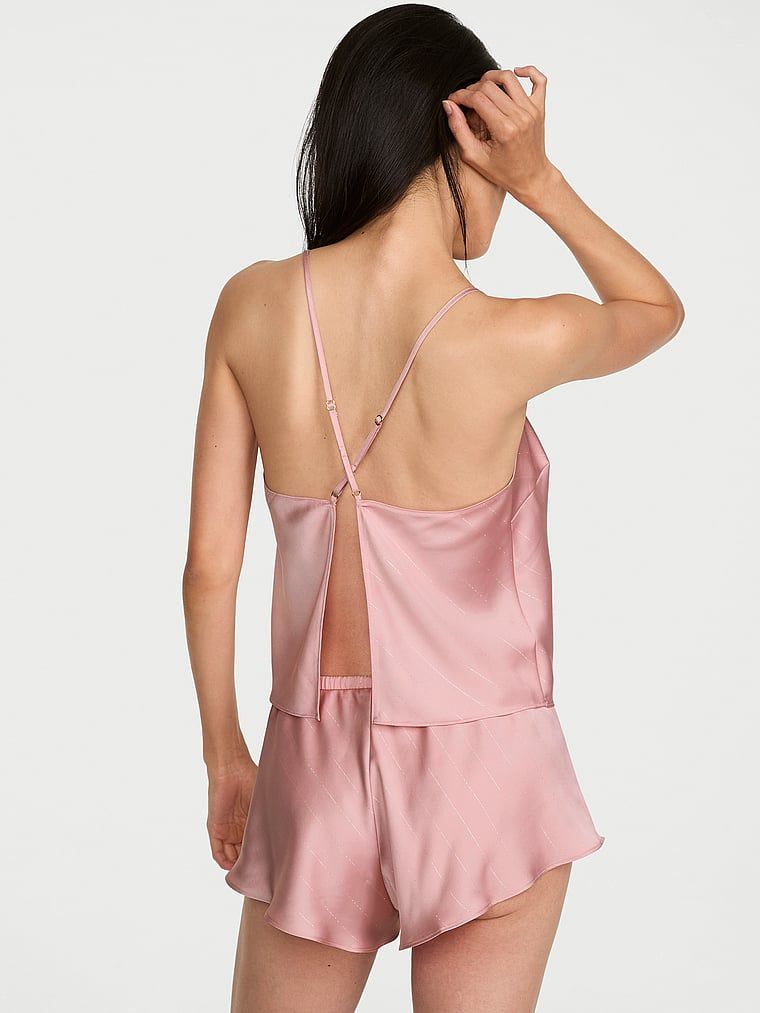 Set Cami Set de dormit din satin. Produsul este auriu și provine din colecția Victoria's Secret.