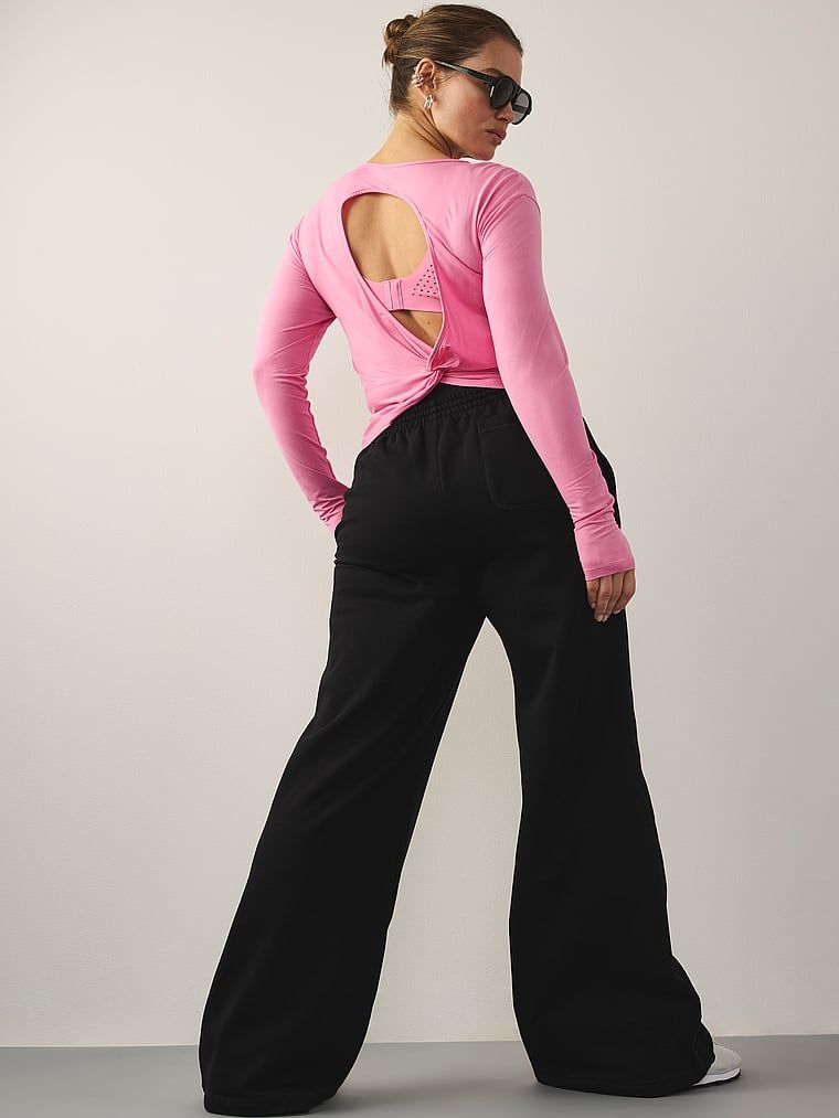 Bluză decupată VSX Drapey. Produsul este roz și provine din colecția VSX.