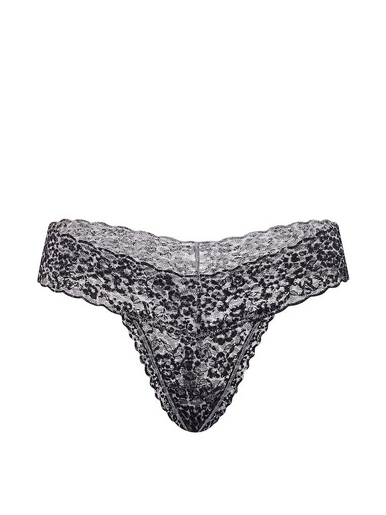 Tanga din dantelă. Produsul are o culoare cu model și provine din colecția Lacie.