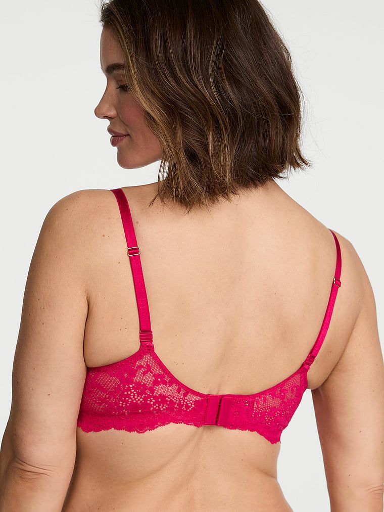 Wicked Lace Balconette fără sutien balconette cu căptușeală. Produsul este roz și provine din colecția Dream Angels.