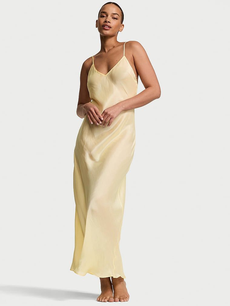 Victoria's Secret Cămașă de noapte lungă din satin transparent de lux