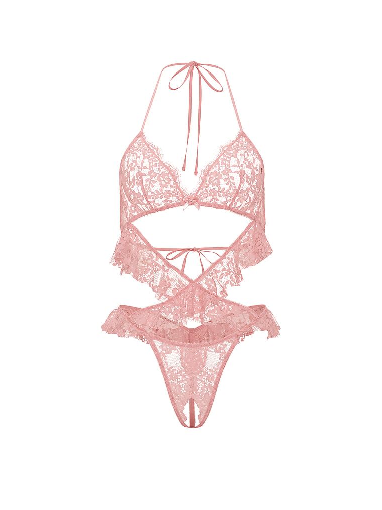Costum cu volane de la ascuns. Produsul este roz și provine din colecția Dream Angels.