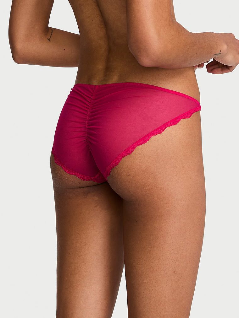 Dantelă de bikini Twinkle și chiloți din plasă. Produsul este roz și provine din colecția Dream Angels.
