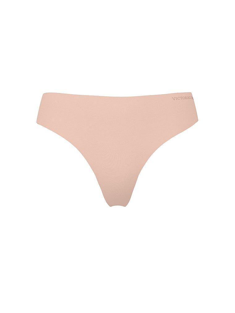 Tanga din microfibră Flex. Produsul este de culoare bej și provine din colecția Body by Victoria.