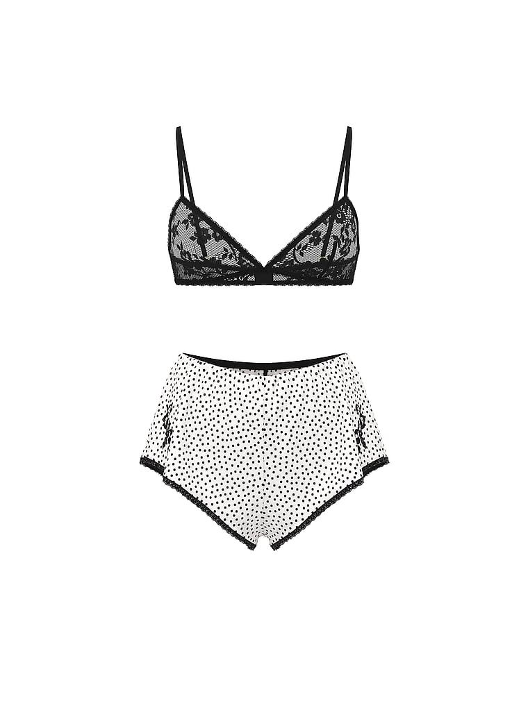 Set de dormit - bralette din dantelă și pantaloni scurți din chiffon. Produsul este modelat și provine din colecția Dream Angels.