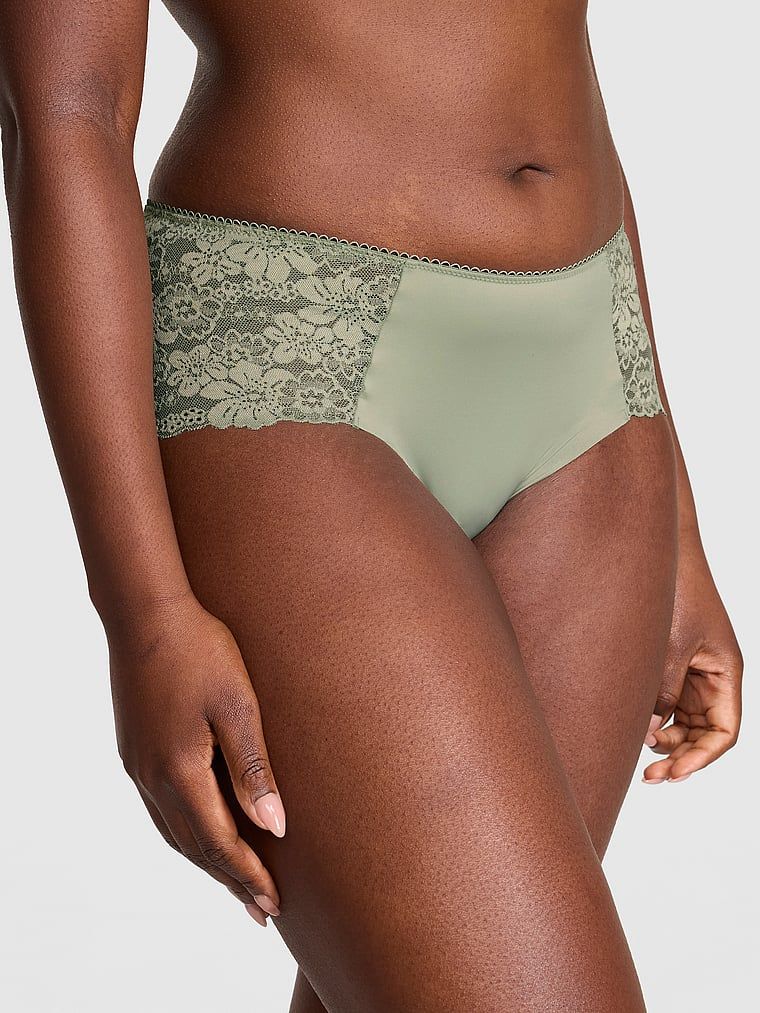 Chiloți hiphugger invizibili