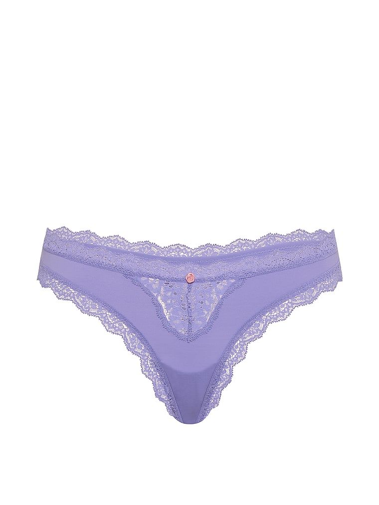 Tanga cu dantelă și margini în dantelă. Produsul este albastru și provine din colecția Dream Angels.