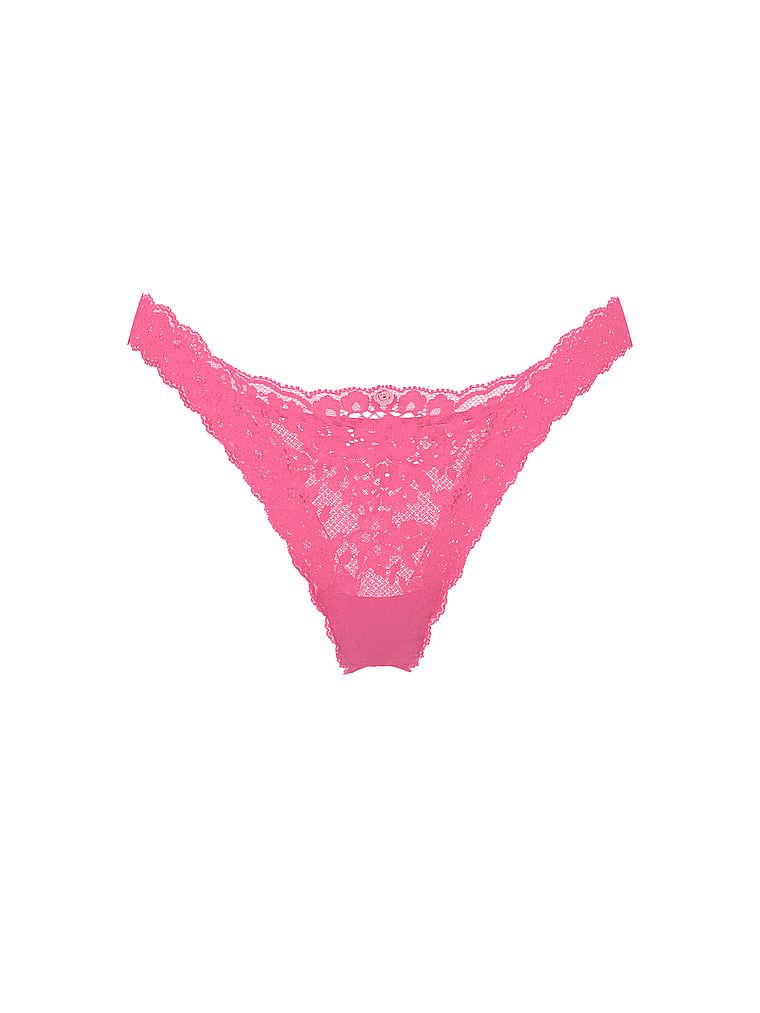 Chiloți brazilieni din dantelă. Produsul este roz și provine din colecția Dream Angels.