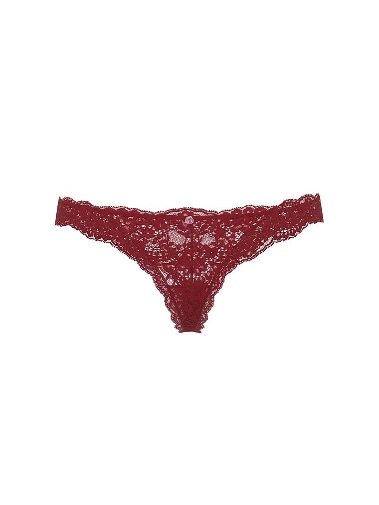 Tanga din dantelă. Produsul este de culoare roșie și provine din colecția Dream Angels.