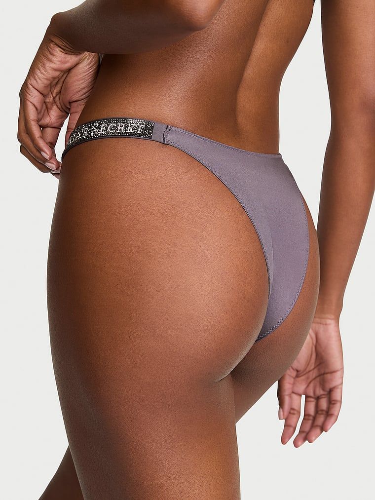 Chiloți brazilieni din dantelă cu dungi braziliene Shine Strap. Produsul este de culoare gri și provine din colecția Very Sexy.