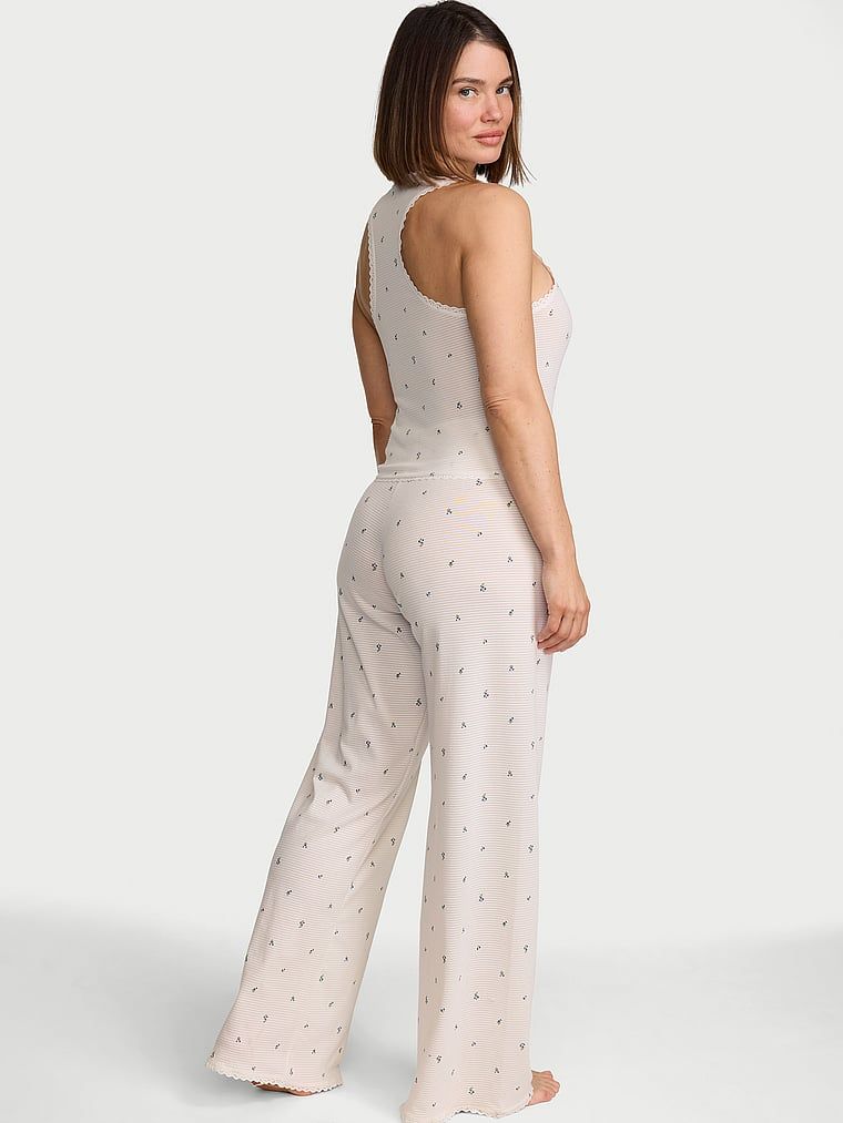 Set de dormit din bumbac - top și pantaloni Shadow Stripe. Produsul are un model floral și provine din colecția Victoria's Secret.