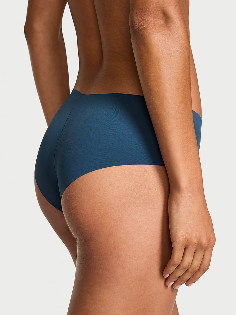 Chiloți fără cusături No-Show Cheeky. Produsul este de culoare albastră și provine din colecția No-Show.