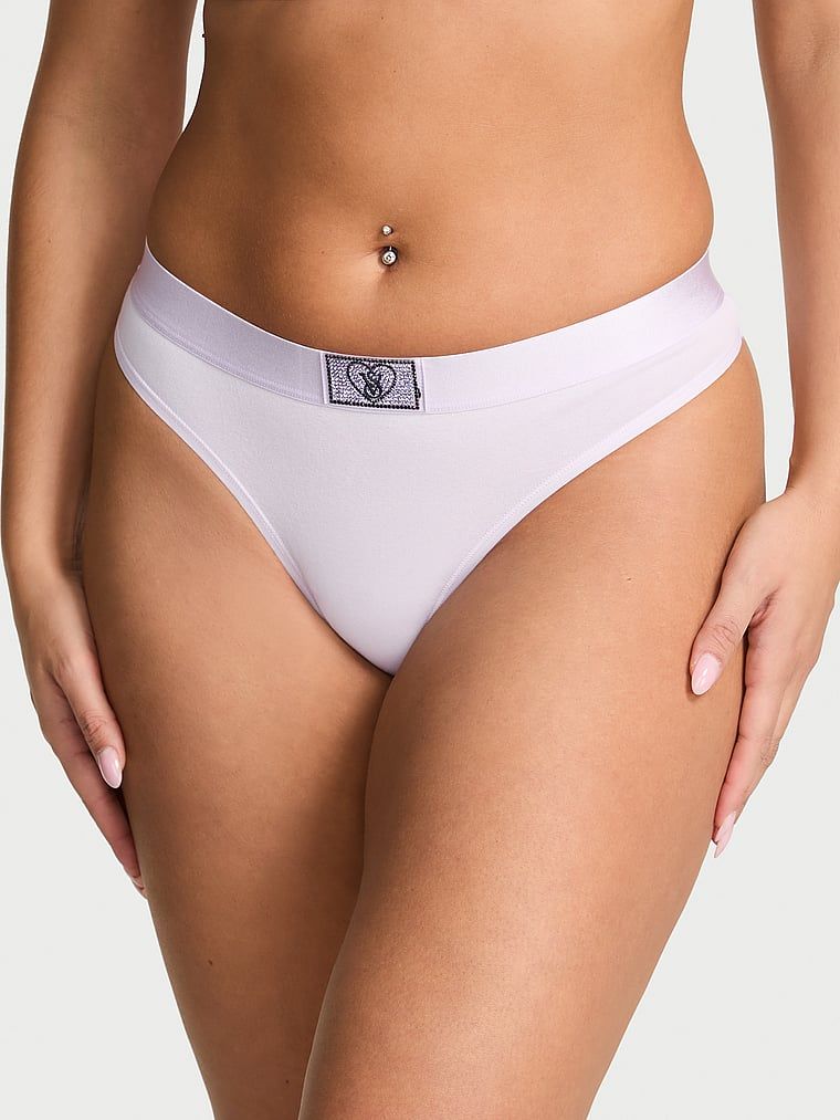 Tanga de bumbac cu logo-ul lucios Heart Shine Patch. Produsul este de culoare mov și provine din colecția Bumbac.