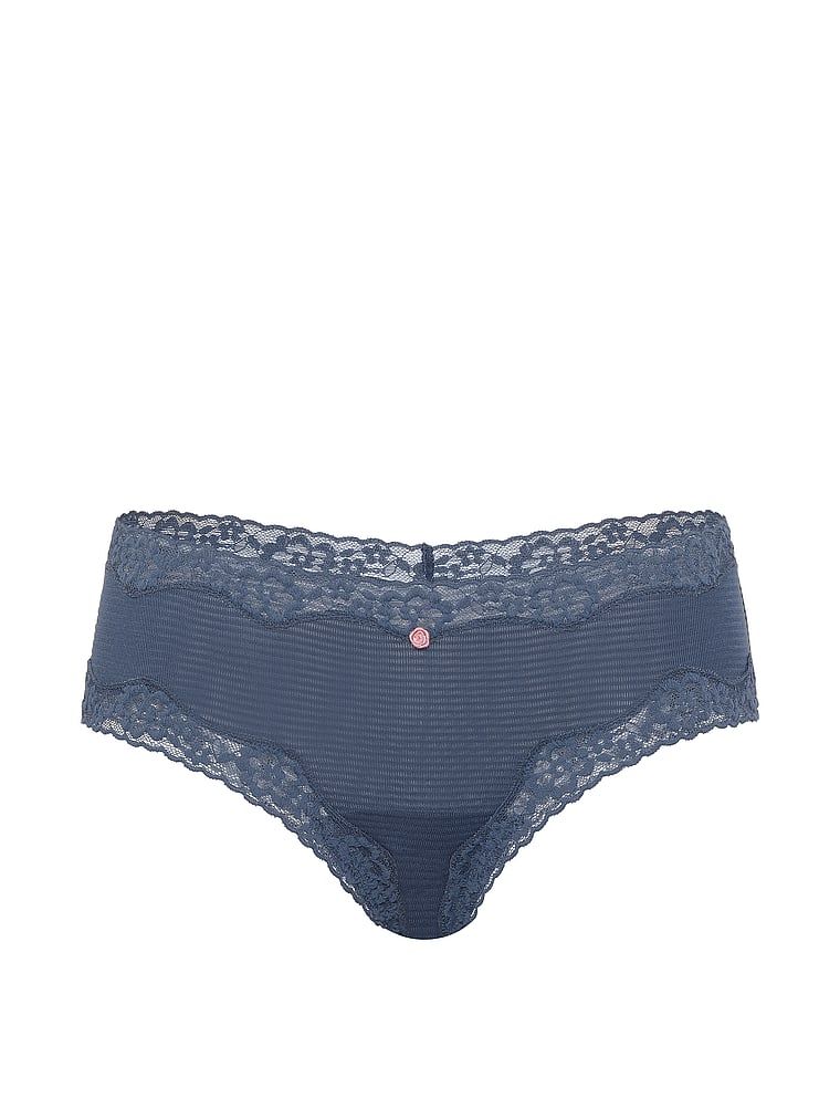 Chiloți din bumbac cu dungi și dantelă pe margini Obraznic. Produsul este albastru și provine din colecția Lace Trim.