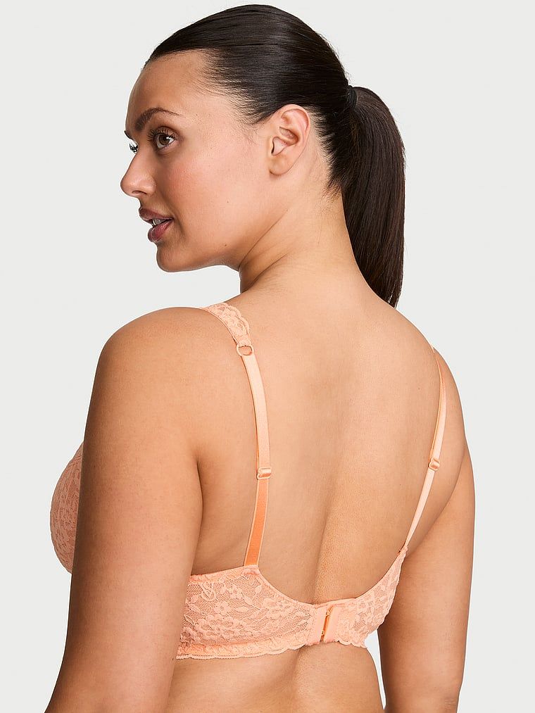 Sutien balconette din dantelă fără căptușeală. Produsul este de culoare portocalie și provine din colecția Victoria's Secret.