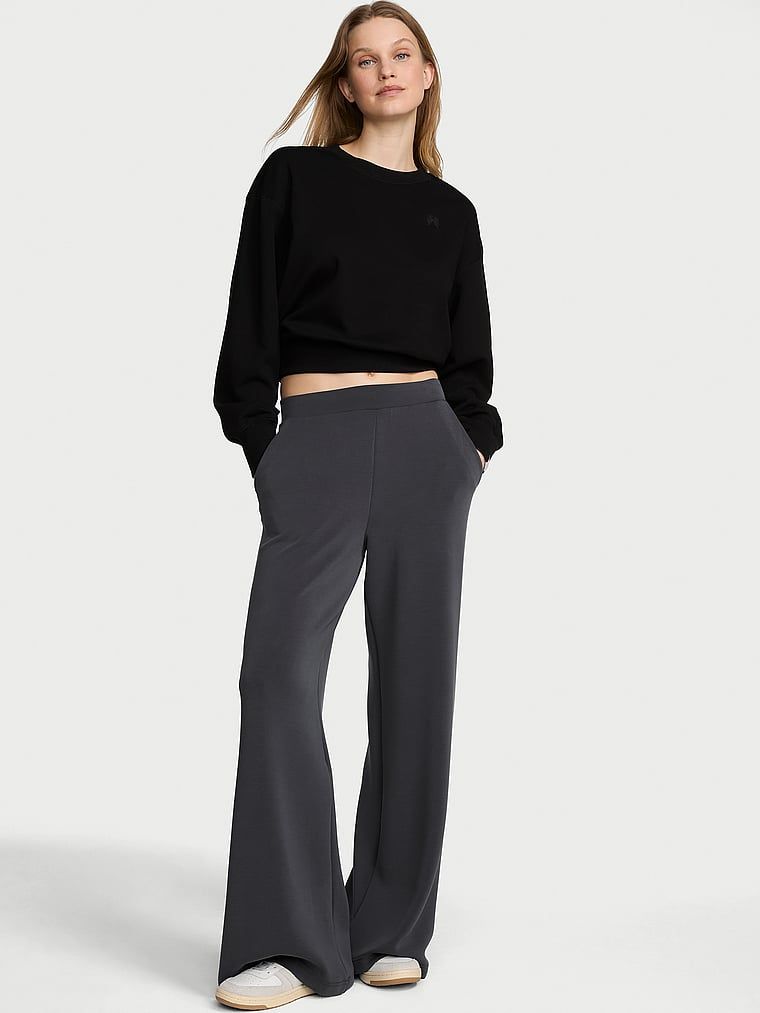 VSX Pantaloni largi dintr-un material tricotat ultra-ușor