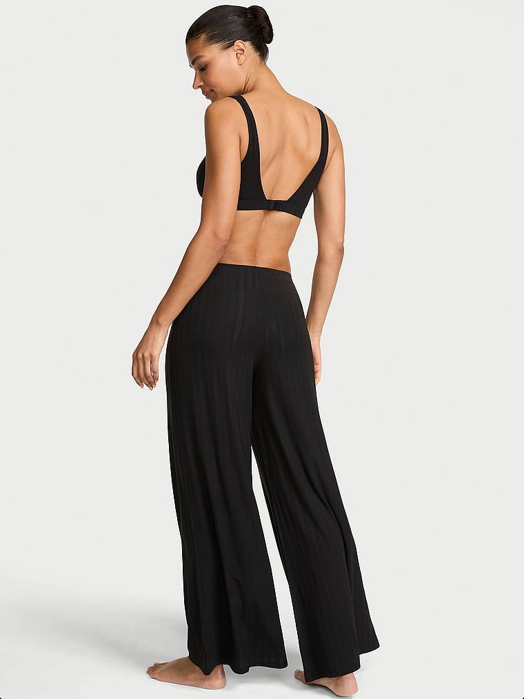 Pantaloni de dormit modali SoSoft Ultra-Fine. Produsul este negru și provine din colecția Victoria's Secret.